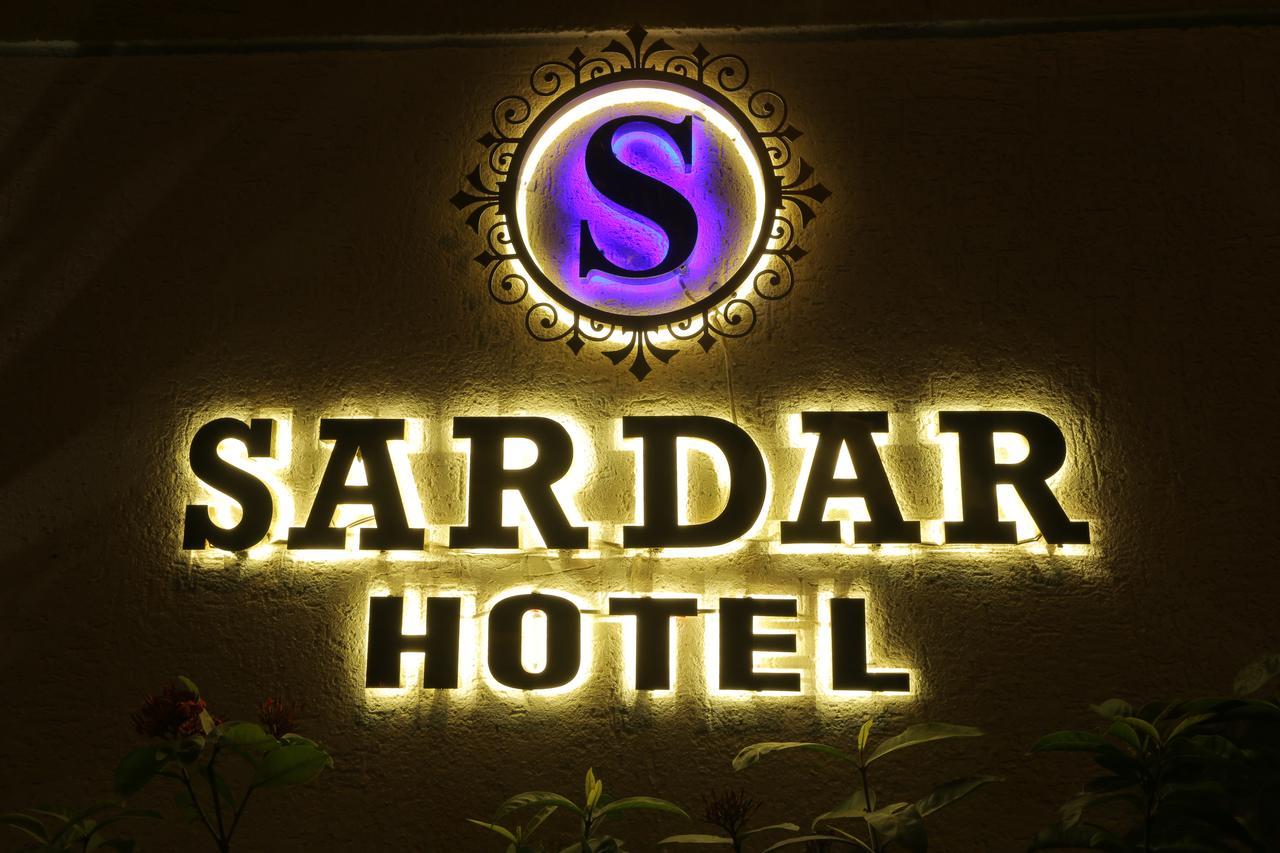 Hotel Sardar Near Pune Railway Station Exterior foto